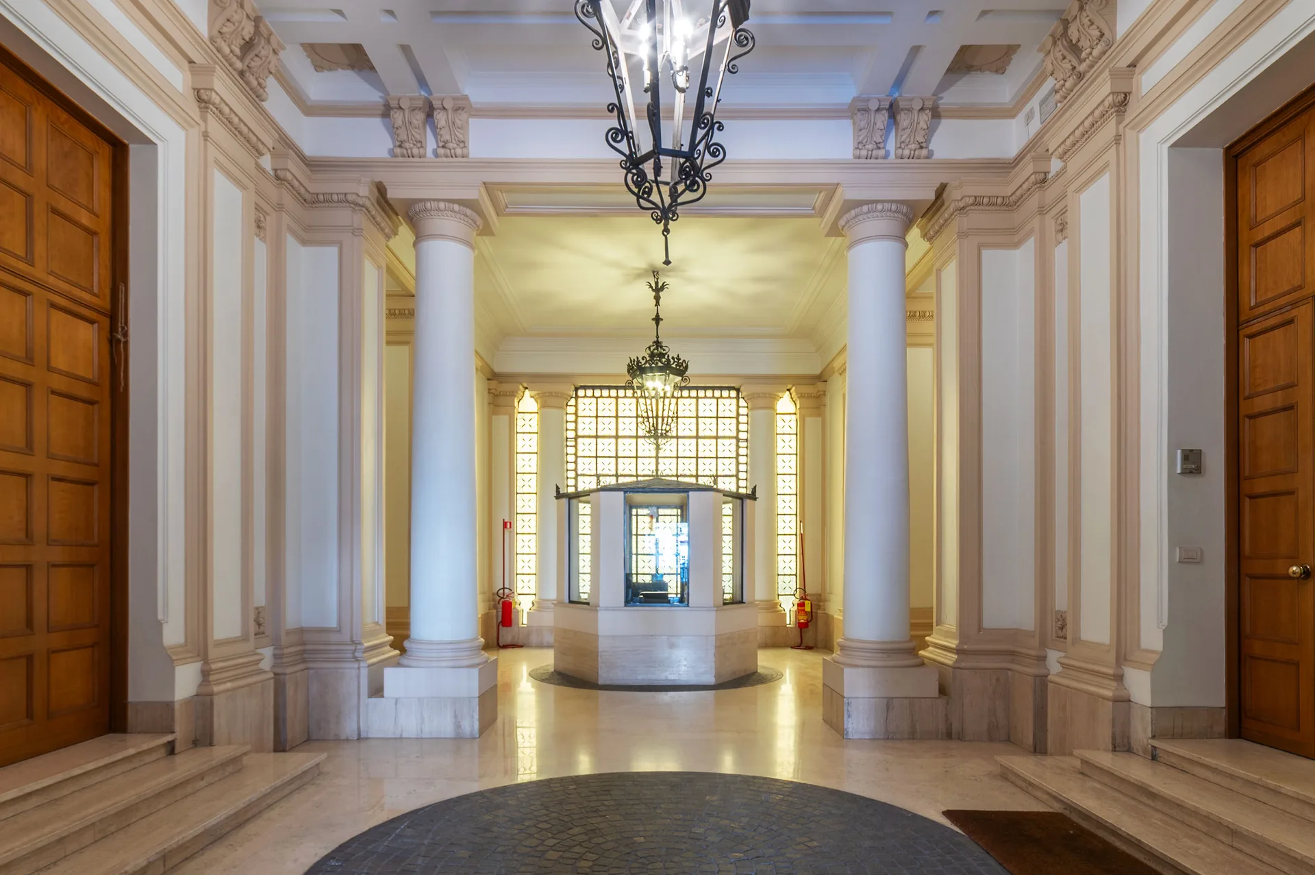 Splendid Apartment – Piazza San Giovanni in Laterano, Rome